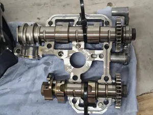 BMW R1250GS Right Cylinder Head + Cams + Valves R1250GSA R1250R R1250RS R1250RT