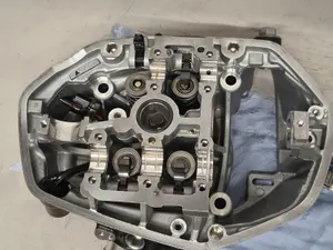 BMW R1250GS Right Cylinder Head + Cams + Valves R1250GSA R1250R R1250RS R1250RT