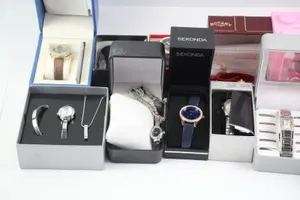 Womens Assorted Boxed Watches & Jewelry Quartz Ingersoll Ice Watch Etc UNTESTED