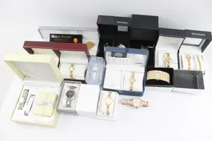 Womens Assorted Boxed Watches Quartz Rotary Ingersoll Etc UNTESTED