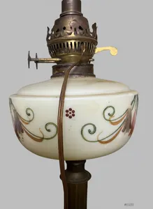 Victorian Antique Art Deco Uranium Glass Oil Lamp Untested Electrics No Shade