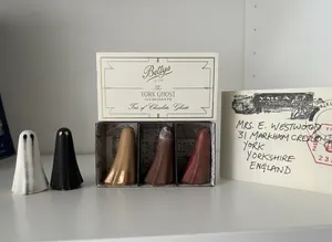 York Ghost Merchants Bettys New Trio Chocolate Ghosts & Souvenir Letter