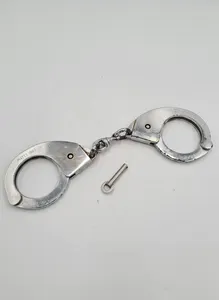 VINTAGE 1960 HIATT POLICE / PRISON SERVICE HANDCUFFS WITH KEY (WORKING)