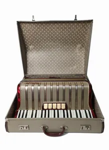 Hohner Concerto IV 120 Bass Accordion - Excellent Condition, with Case. Ex Pro's.