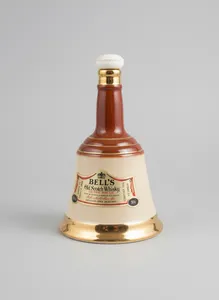 VINTAGE BELLS OLD SCOTCH WHISKY WADE Ceramic Bottle Decanter 25cm Tall Collectable