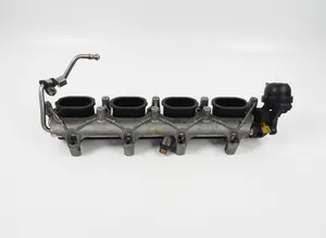 2010 AUDI A5 S5 4.2 FSI CAUA RIGHT LOWER AIR INLET INTAKE MANIFOLD & FUEL RAIL