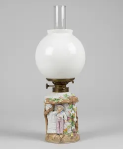 ANTIQUE ERNST BOHNE SOHNE VOLKSTEDT DRESDEN PORCELAIN FIGURAL OIL LAMP