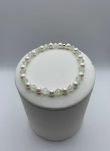 Freshwater Pearl & Fancy Cut Prehnite 6mm Stretching Bracelet New No Tags