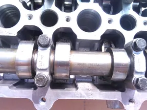 Used VOLVO D5 2.4D Engine COMPLETE CYLINDER HEAD Assembly 08692974