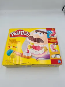 Hasbro Play-Doh Drill 'n Fill Dentist Creative Toy Set New Sealed 3+