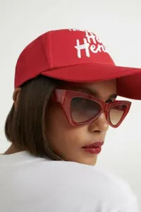 H&M Hotel Hennes Coachella Red Cat Eye Sunglasses New